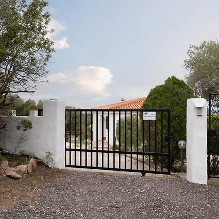 Casa Alemar By Wonderful Italy * Olbia
